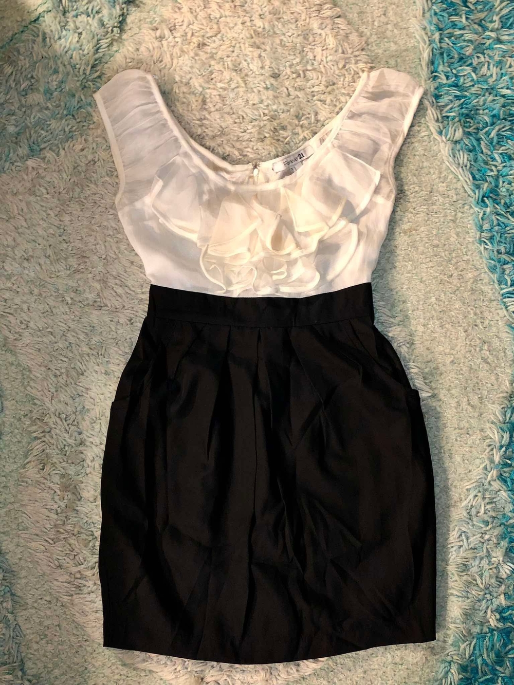 Forever 21 Colorblock Ruffle Dress